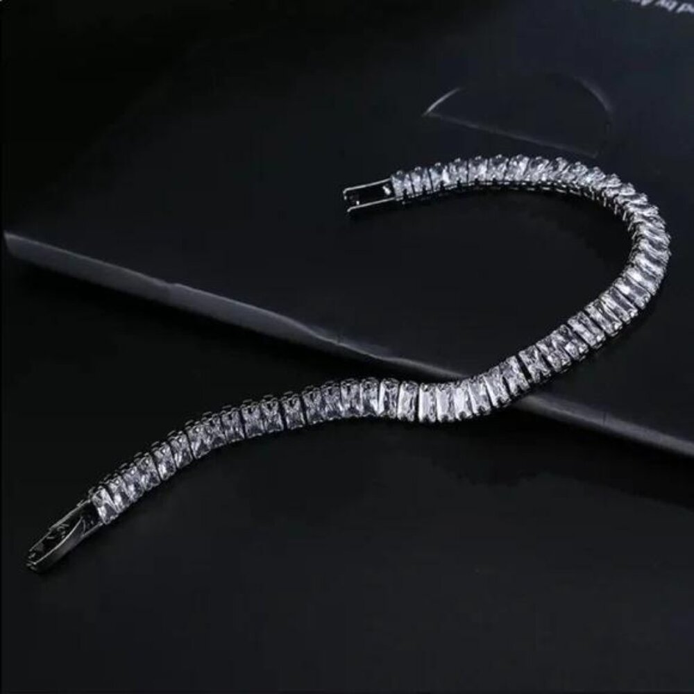 7” NEW 925 STERLING SILVER PRINCESS CUT DIAMOND BRACELET - Picture 4 of 6